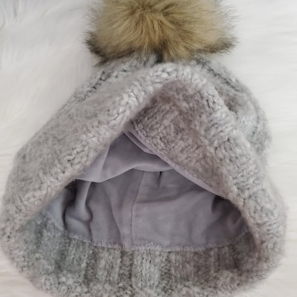 Like NEW! Bula Light Grey Toque fits women’s Average head - Picture 3 of 5